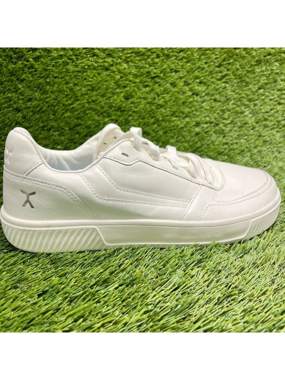 Flux Adapt Leather Trainer White Mens Size 9 Womens 10.5 Athletic Shoes Sneakers